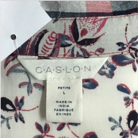 Caslon Petite Button Front Collared Shirt Blouse - Picture 3 of 3